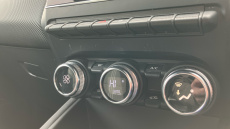 Renault Captur 1.6 E-Tech full hybrid 145 Engineered 5dr Auto Hybrid Hatchback